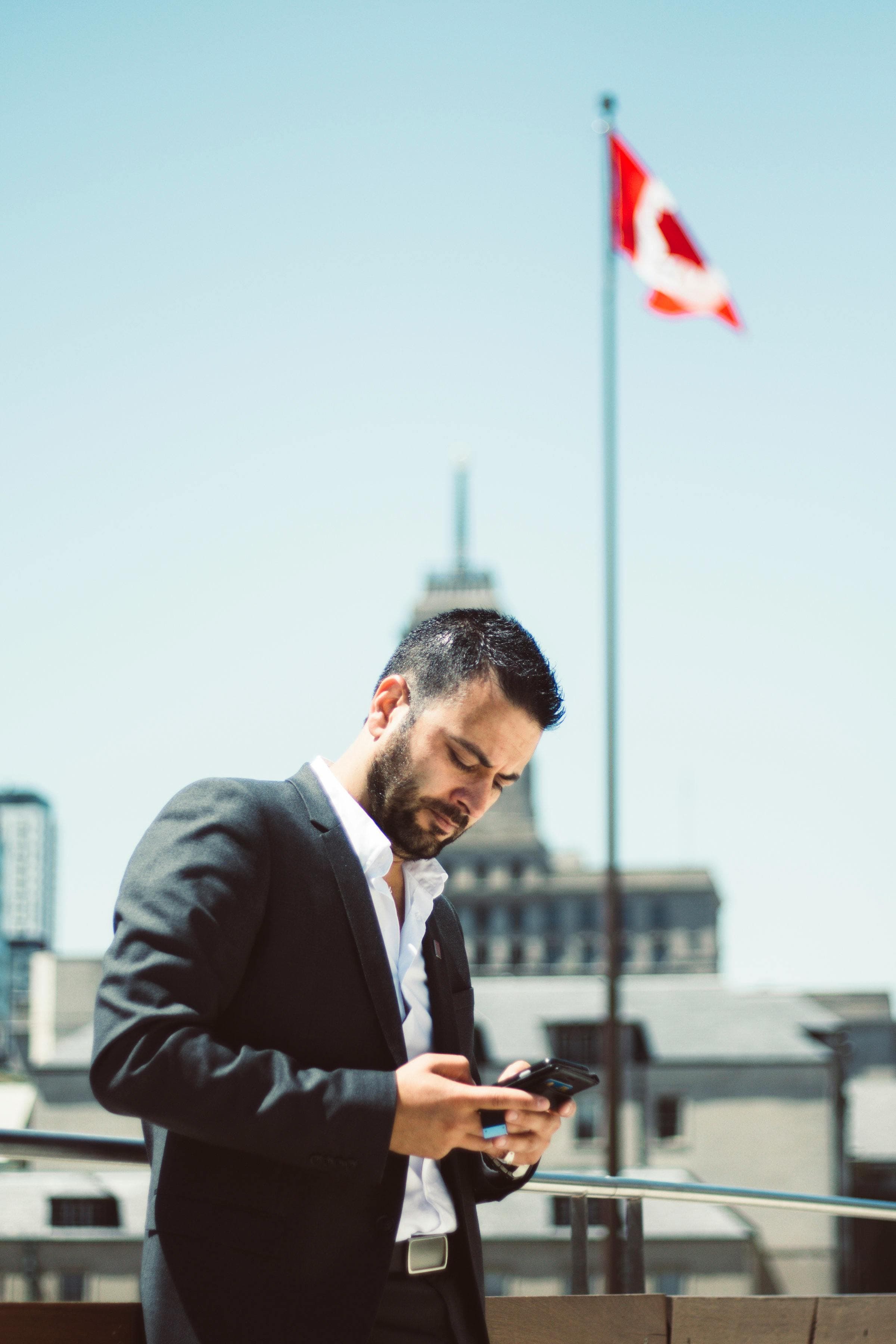 Formation TCF Canada en ligne : Votre clé pour réussir l’examen et immigrer au Canada en toute sérénité