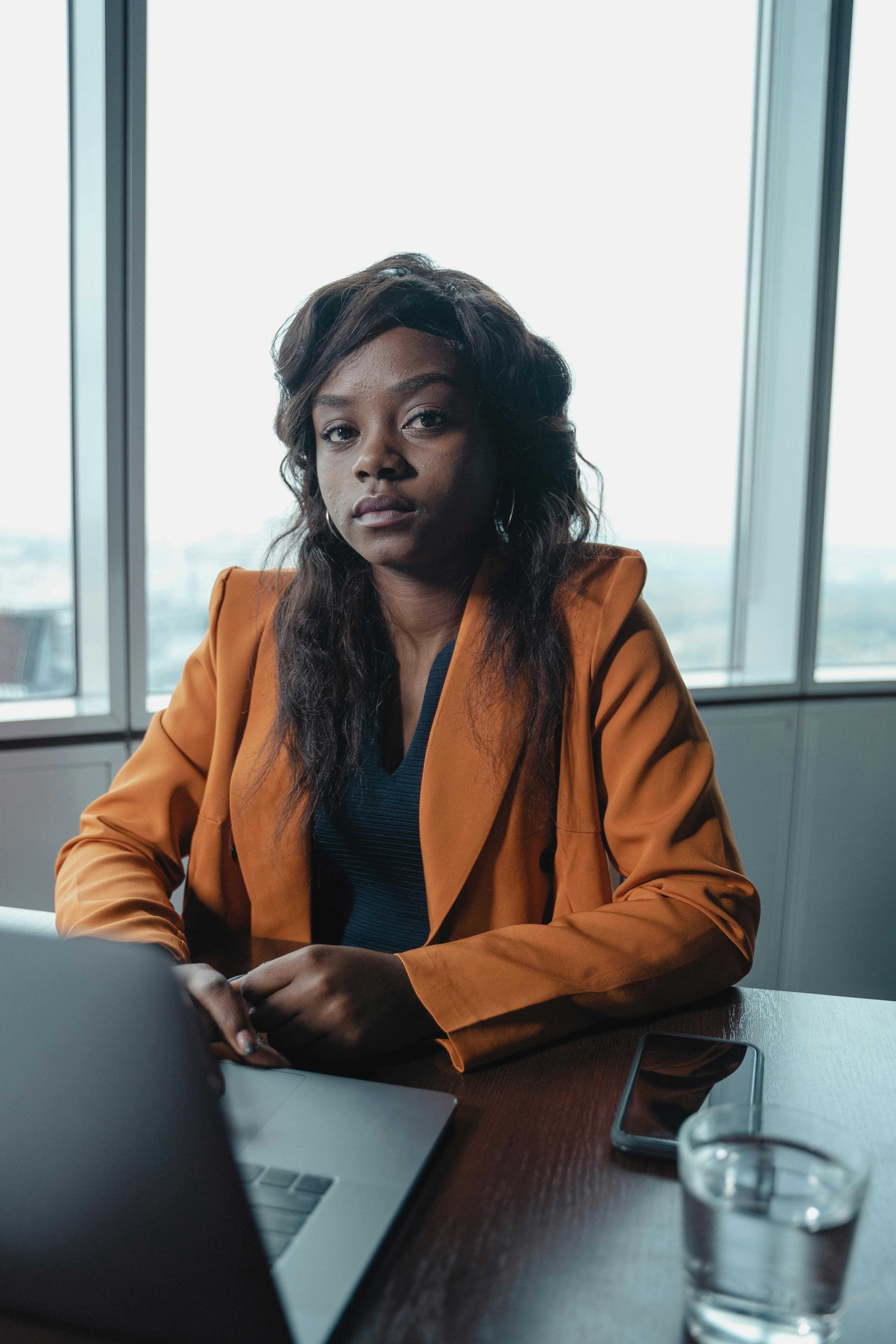 Formation TCF Canada : Méthodologie éprouvée pour réussir l’examen depuis le Cameroun